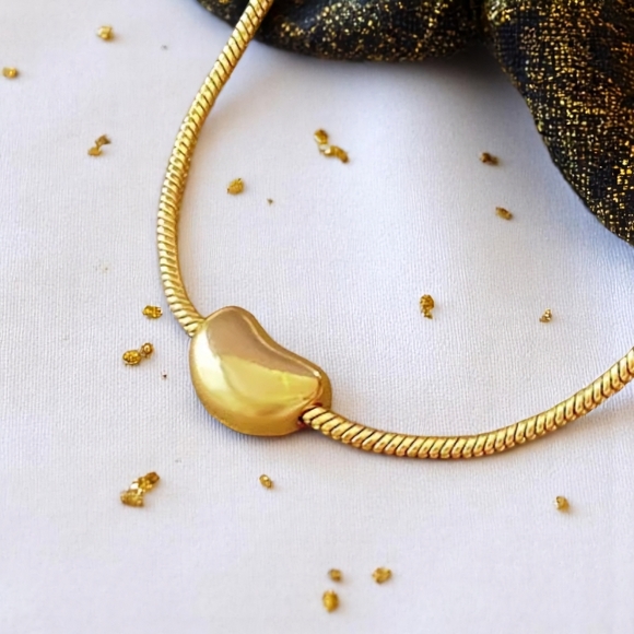 🆕 18K Gold Plated Stainless Steel Adjustable Bracelet With Smooth Bean Charm - Picture 6 of 12